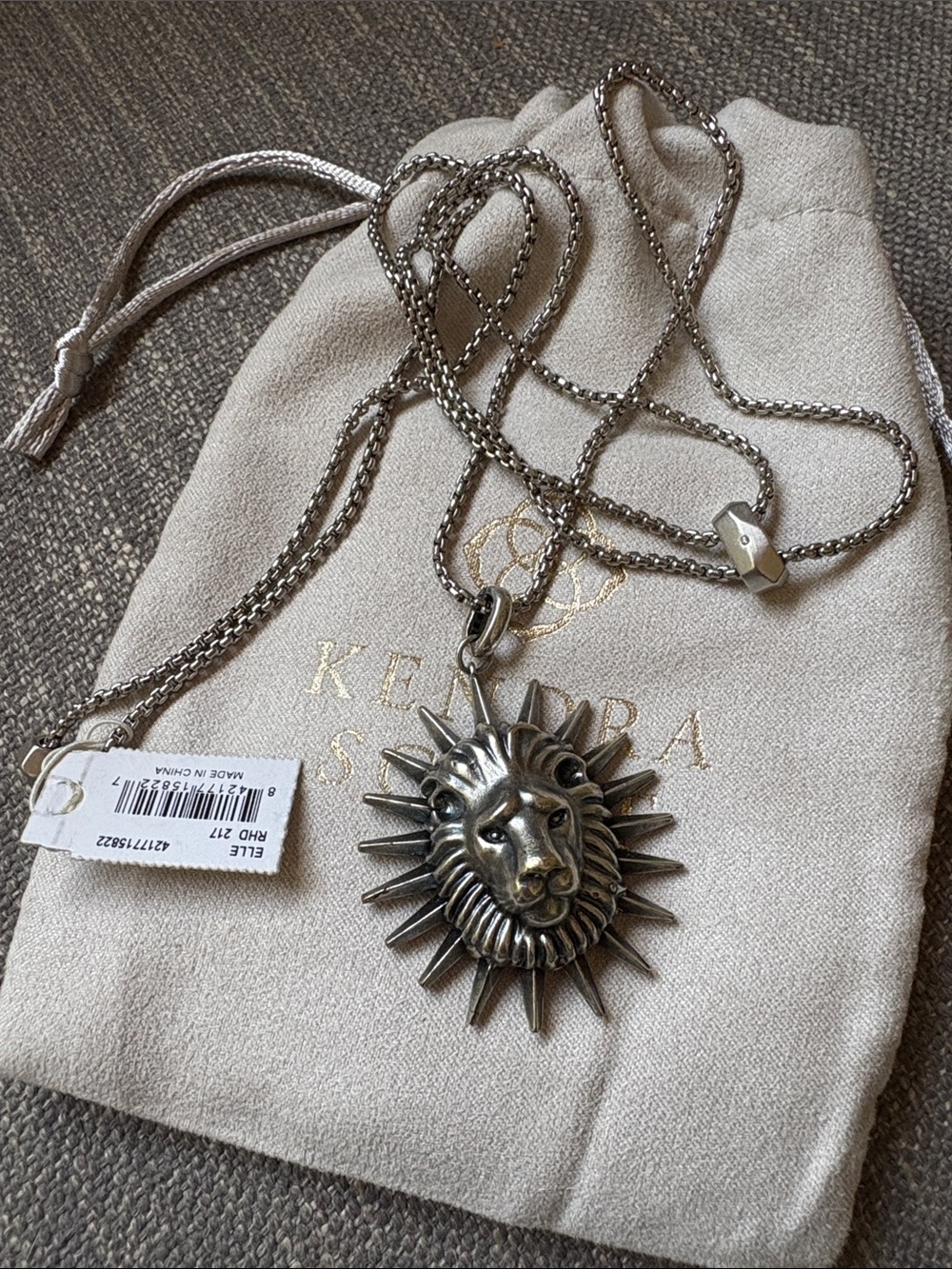 Kendra Scott  Silver Lion Long Strand Slider Necklace NWT - Picture 4 of 5